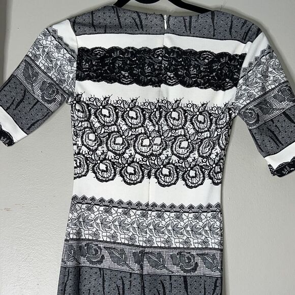 Kardashian Kollection Dress XS white and black zip up - Picture 10 of 12